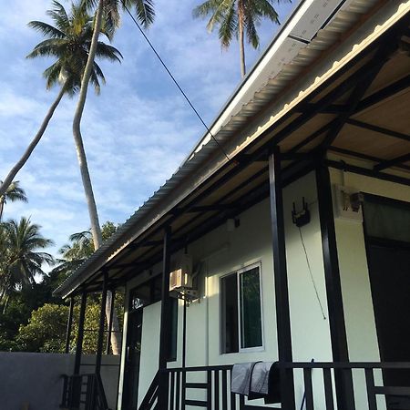 World Citizen Guesthouse Baan Tai Bagian luar foto