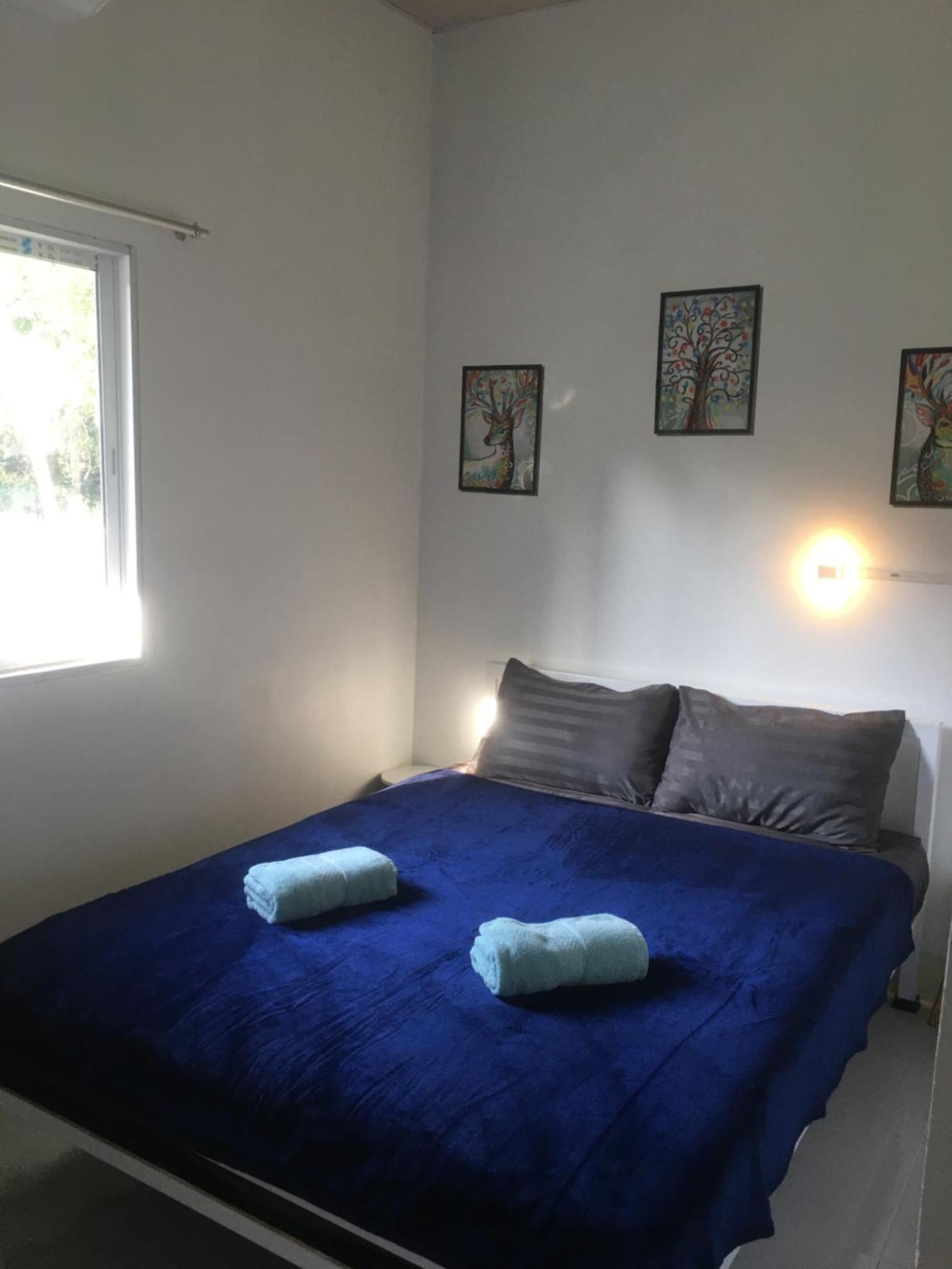 World Citizen Guesthouse Baan Tai Bagian luar foto
