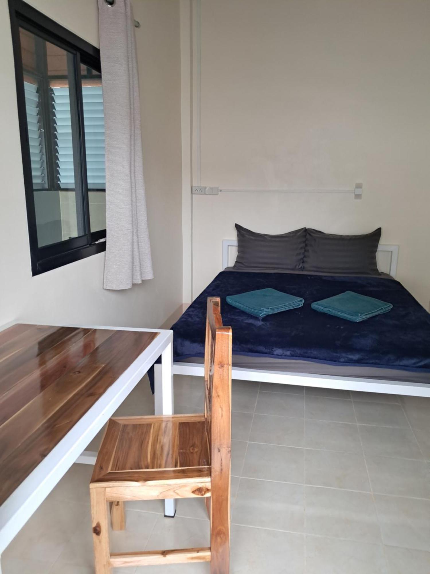 World Citizen Guesthouse Baan Tai Bagian luar foto