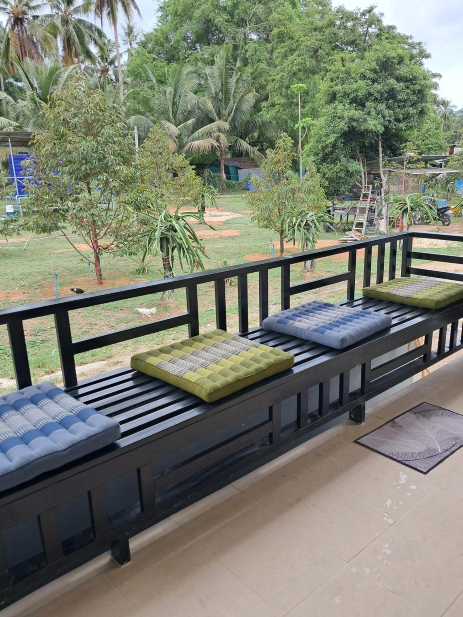 World Citizen Guesthouse Baan Tai Bagian luar foto